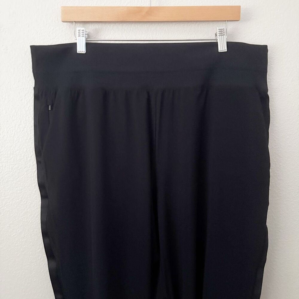 ATHLETA | Nolita Slim Cropped Tapered Leg Cut Stretch Waist Jogger Style | 18 - Picture 4 of 10